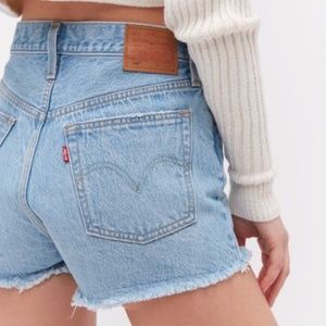 Levi’s 501 Original Shorts Medium Wash